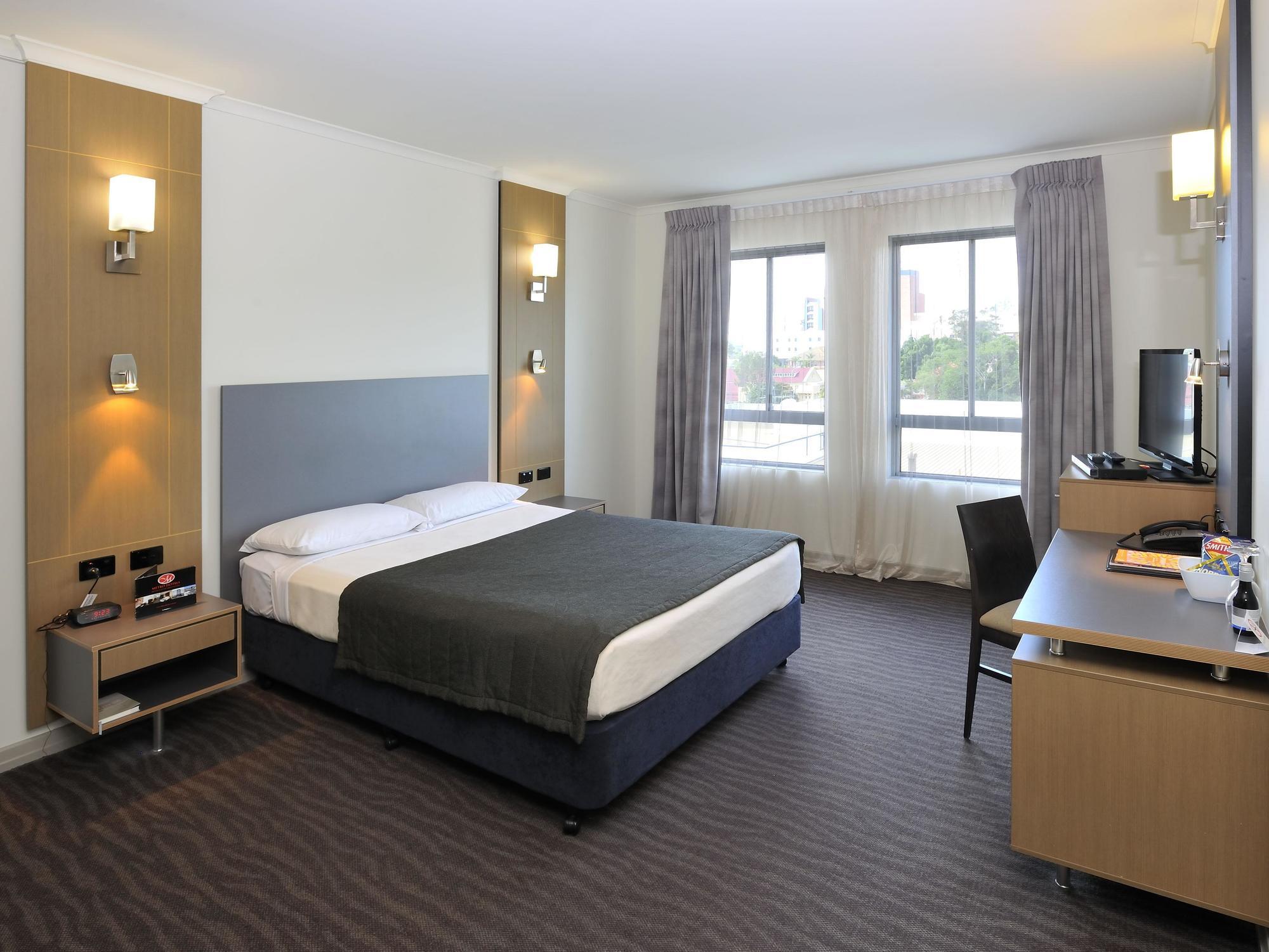 Metro Hotel Ipswich International Exterior photo