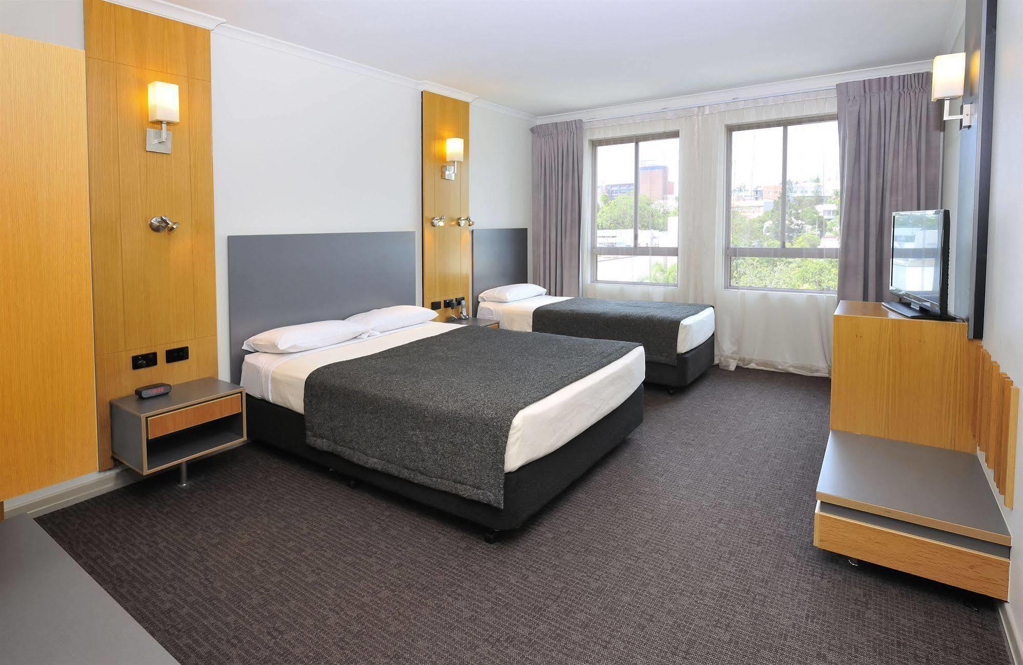 Metro Hotel Ipswich International Exterior photo
